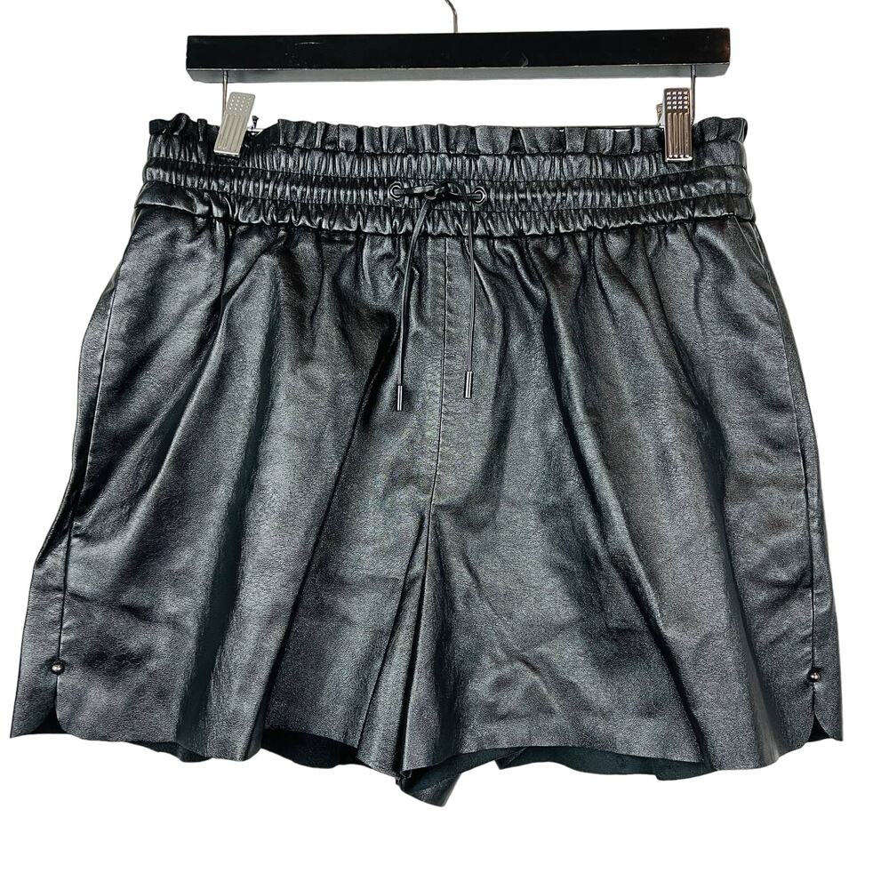 NEW! Zara Polyurethane Vegan Vinyl Look Shorts Pleated Waist High Black - L